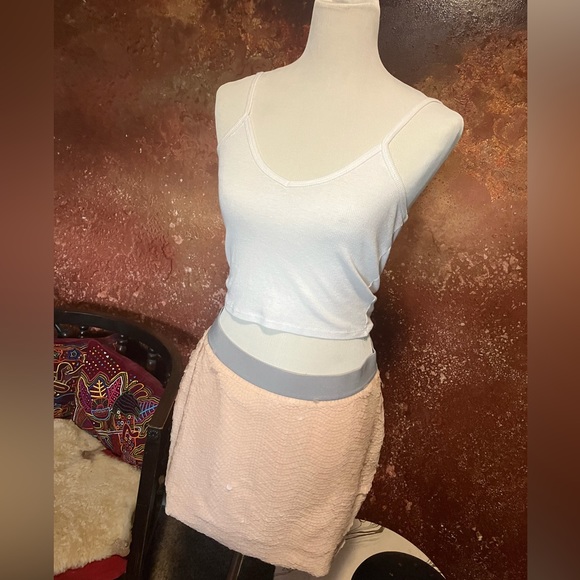 BCBG Max Azria - Light Pink Sequin "Michaela" Miniskirt - Medium - Picture 4 of 9